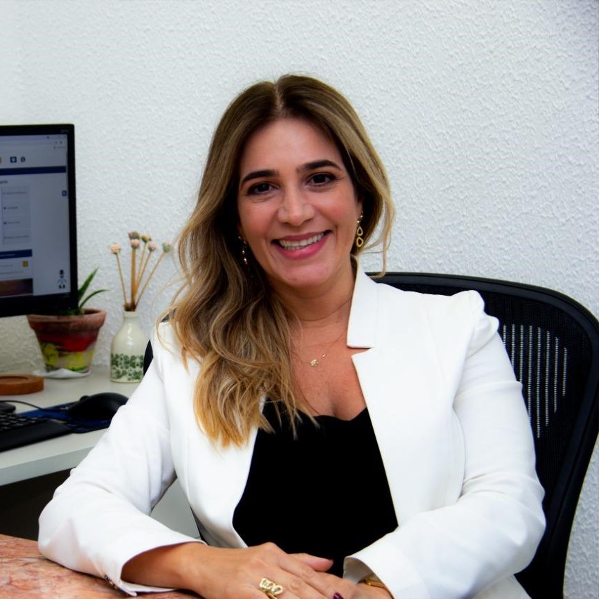 Ana Cristina de Pontes Lima Esmeraldo